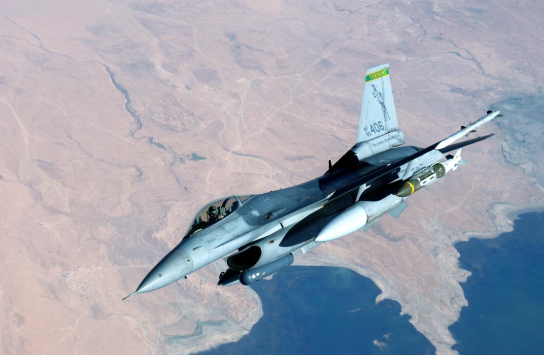 F-16