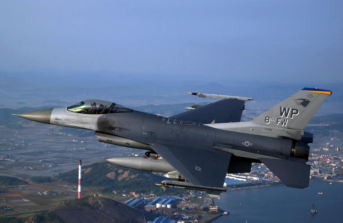 F-16