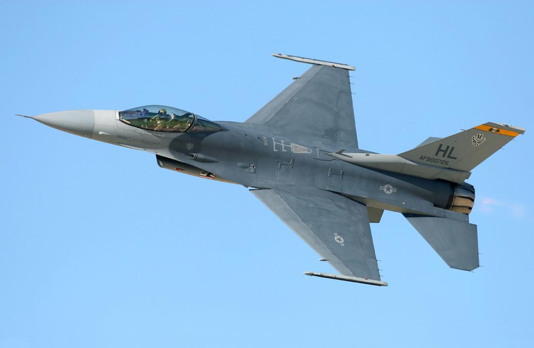 F-16