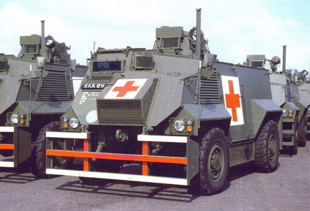 Бронеавтомобиль AT-105 